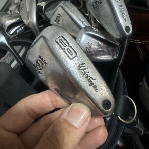 Walter Hagen 7 Pc Iron Set In Right Handed
Steel - Picture 7 of 12